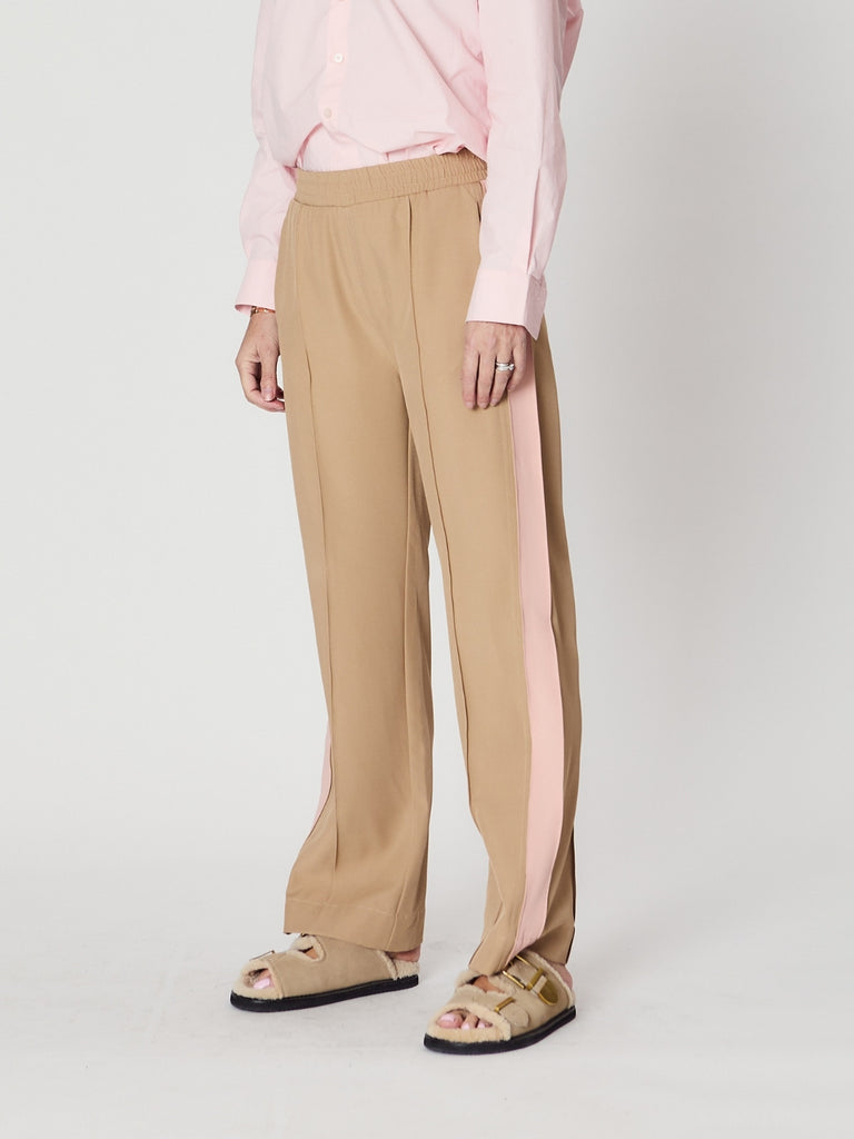 Alba Pants Sand Pink | Women’s Relaxed Fit Pants | We Are The Others