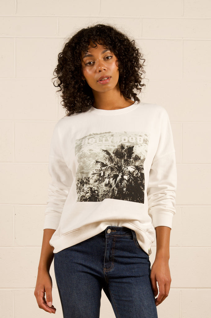 Amara Slouch Sweat - Hollywood Vintage White - relaxed sweat with Hollywood graphic - We Are The Others